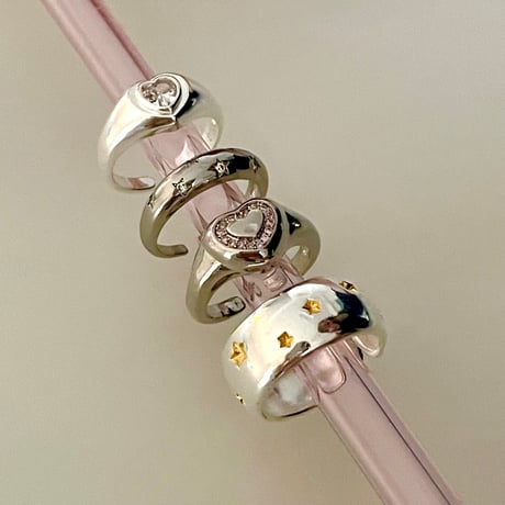 gold star ring