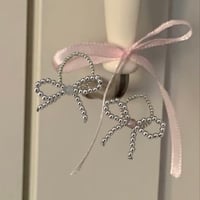 silver ribbon ring