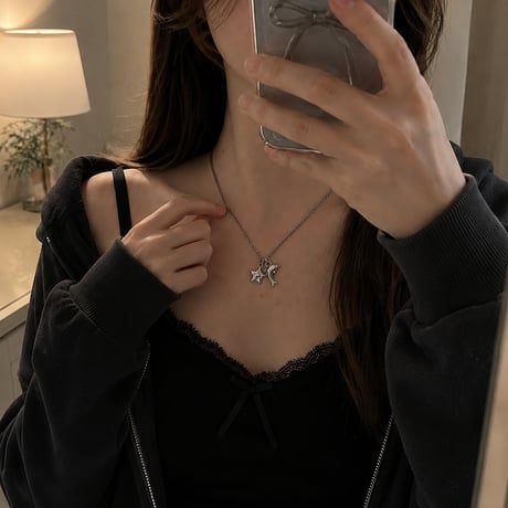 chain dolphin necklace