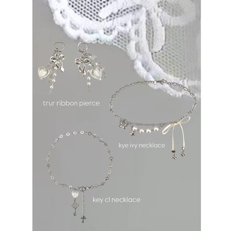 key ivy necklace