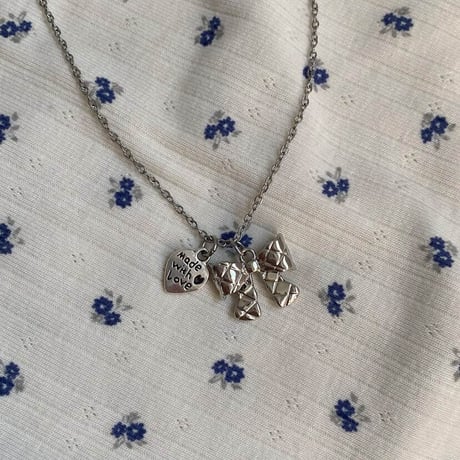 quilting  ribbon  necklace