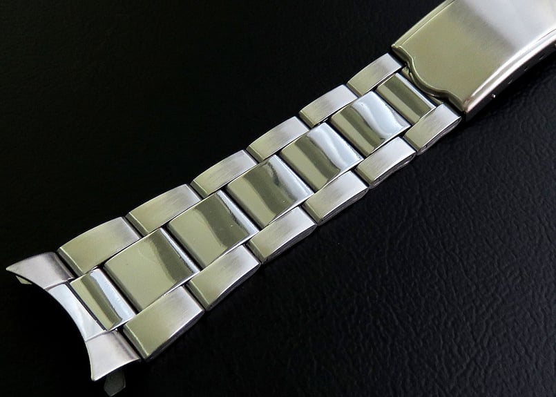 18mm 金色　弓管　リベットブレス　腕時計ヴィンテージ　デッドストック　保管品 19mm 金色 14KGF 金張り SEIKO 弓管 6106 800 時計バンド