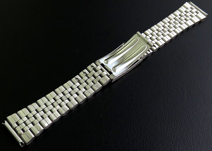 【新品未使用】ジュビリーブレス　時計　ベルト　ステンレススチールシルバー19mm 19mm メタル時計バンド ステンレススチール ジュビリー2