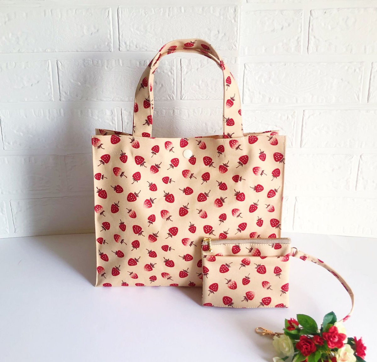 ラミネート生地のバッグ | KJRひまこ