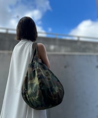◆手作りバッグ◆すもmoバッグ［Ｌ］まんまるトートバッグ【迷彩】