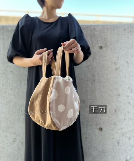 ◆手作りバッグ◆すもmoバッグ［Ｓ］まんまるトートバッグ【しらたま】