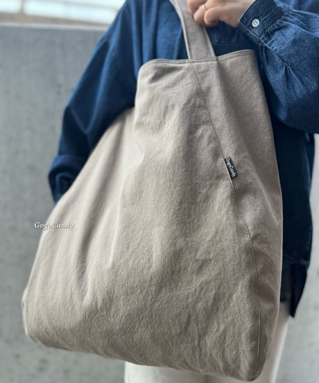 ◆手作りバッグ◆いなりもちA3トートバッグ/トートバッグ【帆布】