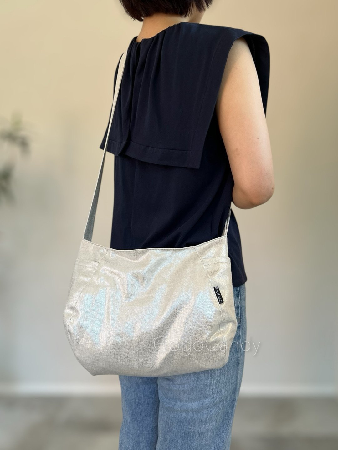 GogoCandyデニッシュバッグ【シルバーメタリック】ちょいみえポケット付き ◇手作りバッグ◇デニッシュバッグ【シルバーメタリック】ちょいみえ