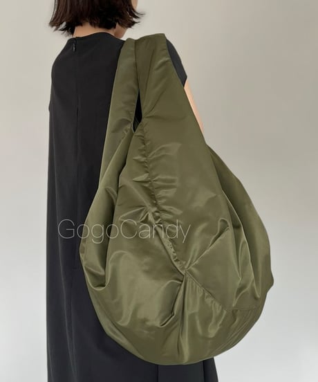 ◆手作りバッグ◆ホイップバッグ［XL］大容量トートバッグ【カーキグリーン】