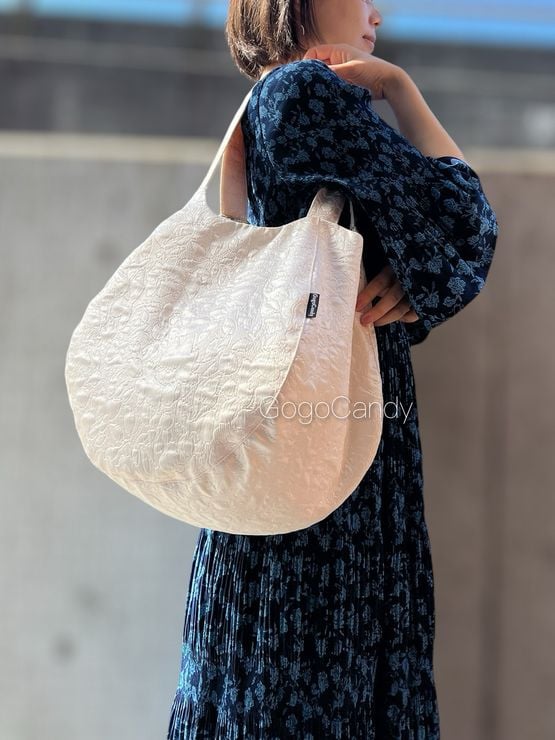 1898【ぷうすけ様専用】まんまるトートバッグ（L）