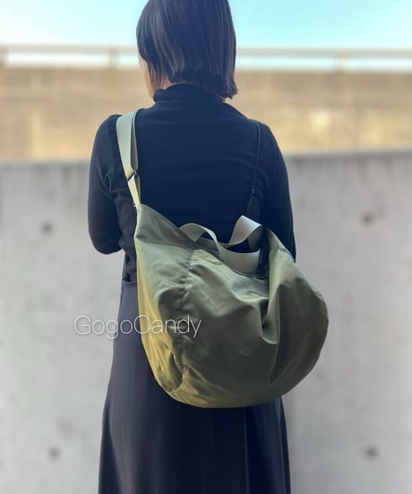 ◆手作りバッグ◆オムバッグ/2wayショルダーバッグ【カーキグリーン】