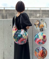 ◆手作りバッグ◆ポンバッグ/ショルダーバッグ・ボディーバッグ【ペイントフラワー】