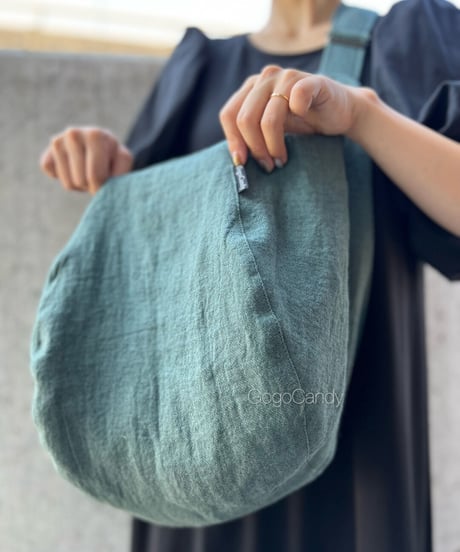 ◆手作りバッグ◆ポンバッグ/ショルダーバッグ・ボディーバッグ【よもぎ餅】