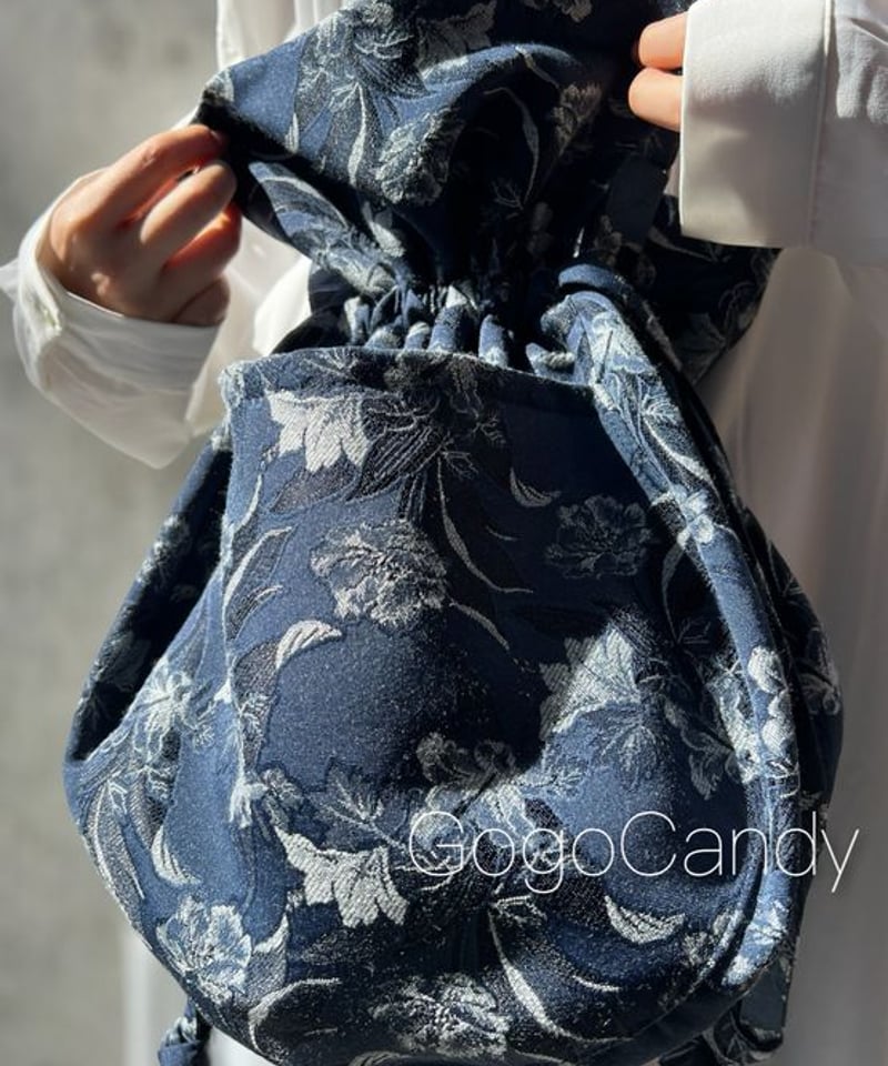 にゃんた　ジョリーフルール使用　凄く大きな巾着バッグ　ハンドメイド にゃんた ジョリーフルール使用 凄く大きな巾着バッグ