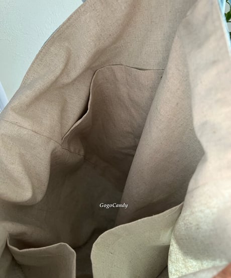 ◆手作りバッグ◆ひねりもちバッグ/2way・トートバッグ・ショルダーバッグ【浮き立つ花】