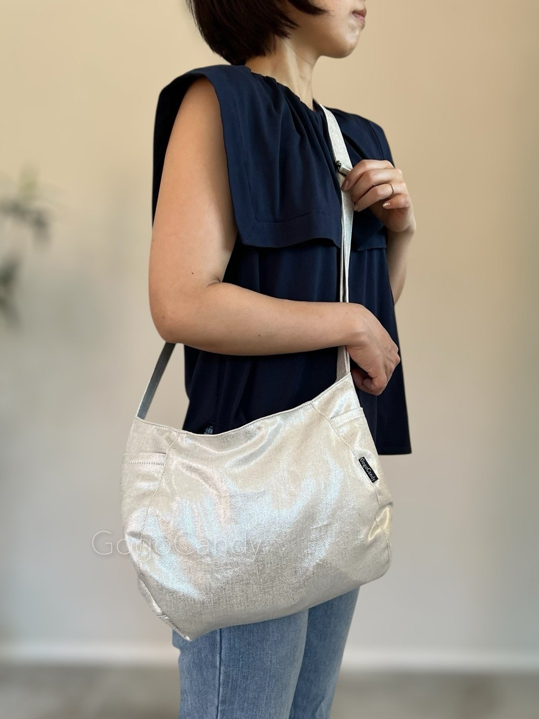 ◇手作りバッグ◇デニッシュバッグ【シルバーメタリック】ちょいみえ