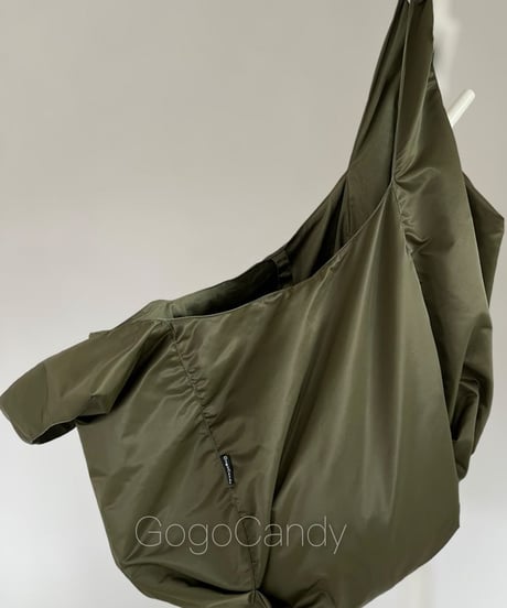 ◆手作りバッグ◆ホイップバッグ［XL］大容量トートバッグ【カーキグリーン】