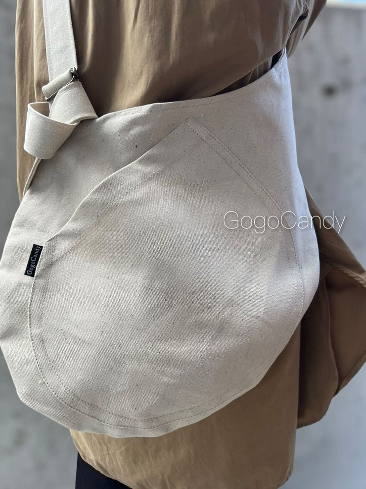 ※リクエスト※ライトブルーWデニム♡刺繍のサコッシュ♡ショルダーバッグ リクエスト※ライトブルーWデニム♡刺繍のサコッシュ♡ショルダー