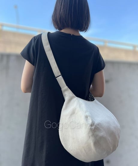 ◆手作りバッグ◆ふぃぐバッグ/まんまるのミニショルダーバッグ【リネンデニム・ギンガムチェック】