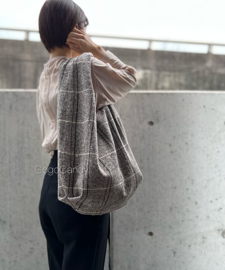 ◆手作りバッグ◆クタッとバッグ［ショート］ふんわり肩掛けバッグ【ショコラ】
