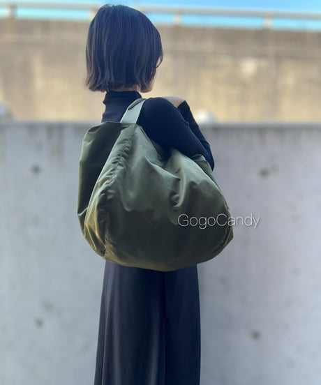◆手作りバッグ◆オムバッグ/2wayショルダーバッグ【カーキグリーン】