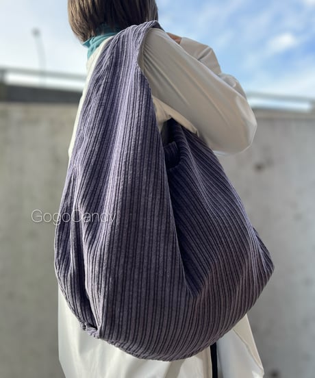 ◆手作りバッグ◆クタッとバッグ［ショート］ふんわり肩掛けバッグ【グレープグレー】