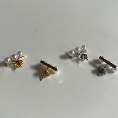 balancy pearl pierce.(gold即納)