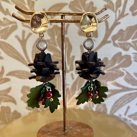 松ぼっくり | STORES