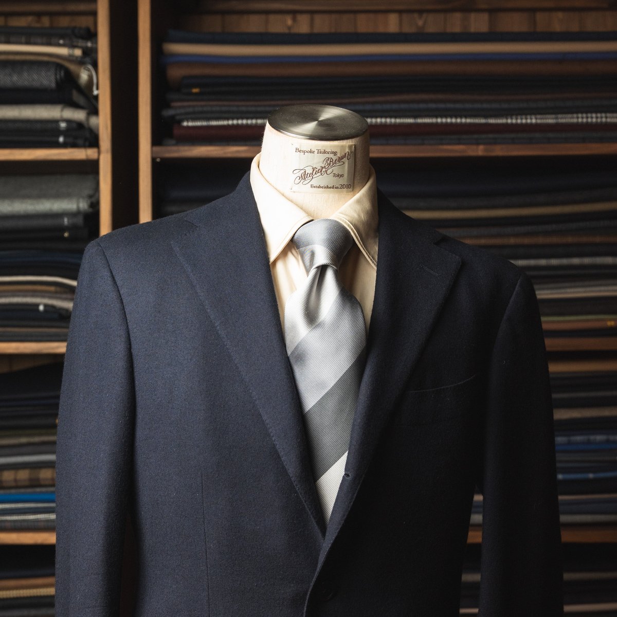 グレー 3カラー レジメンタルタイ | Atelier BERUN