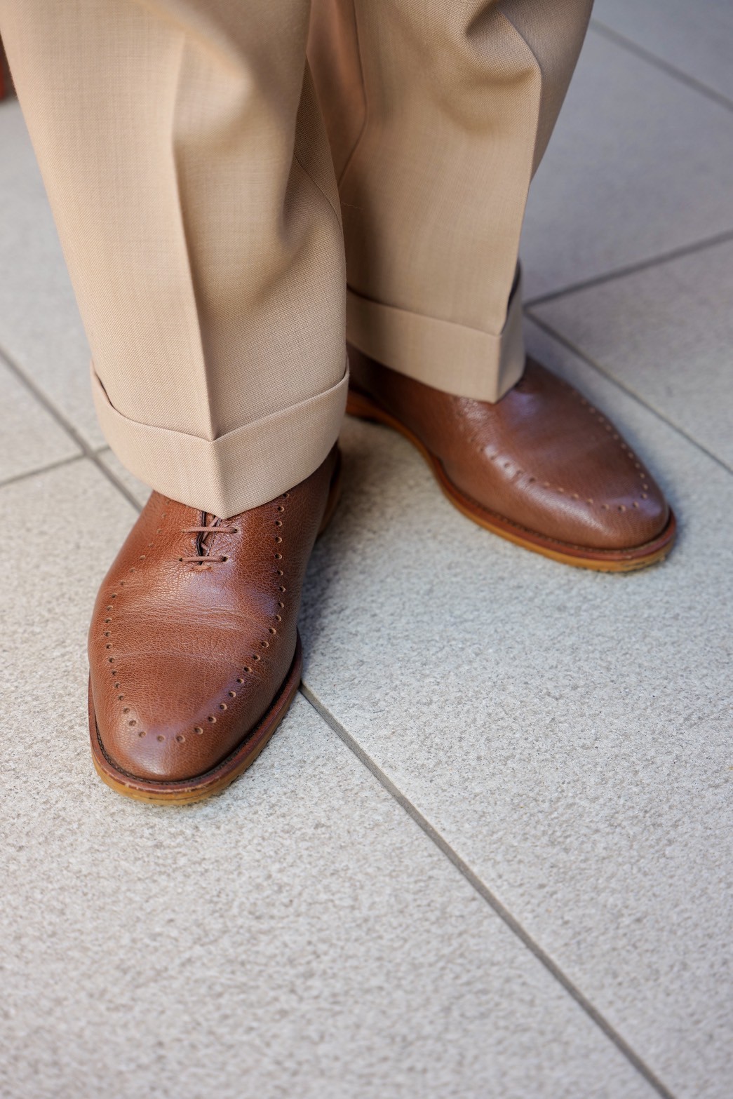 BERUN ホールカットレザーシューズ | Atelier BERUN