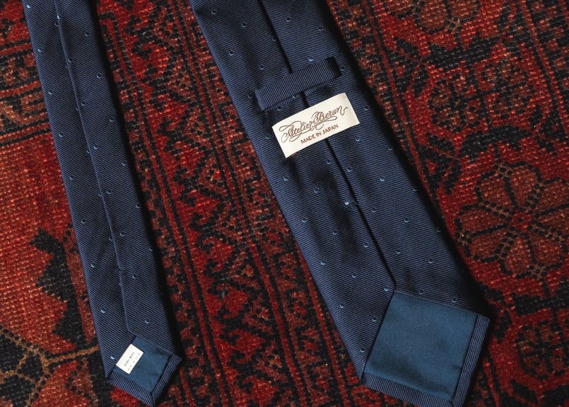 ネイビー/ブルー ドットタイ | Atelier BERUN