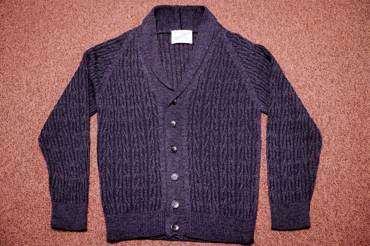 Navy】BERUN Original Knit Cardigan | Atelier BERUN