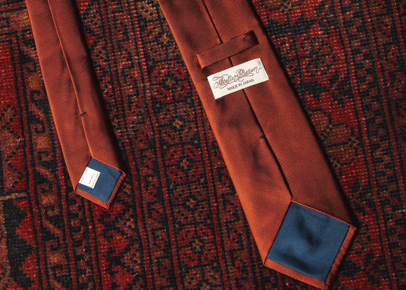 【未使用に近い】ボルドー　オレンジ　ソリッド　シルク ネクタイ ダルオレンジ ソリッドタイ | Atelier BERUN