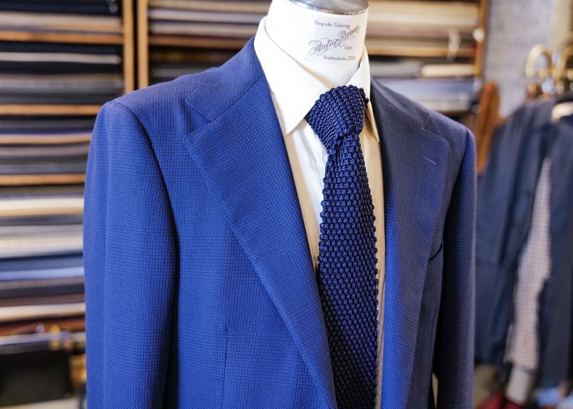 ネイビー 剣先ニットタイ | Atelier BERUN