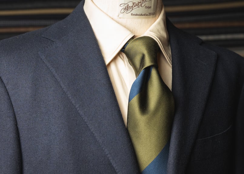 オリーブ/ネイビー 幅広レジメンタル | Atelier BERUN