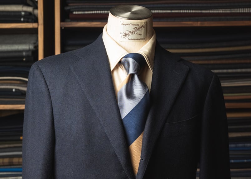 ネイビー・スカイブルー・ベージュ レジメンタルタイ | Atelier BERUN