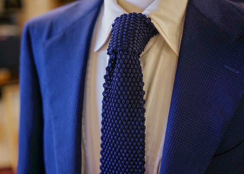 ネイビー 剣先ニットタイ | Atelier BERUN