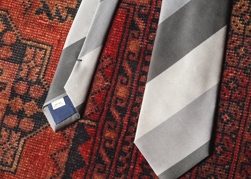 グレー 3カラー レジメンタルタイ | Atelier BERUN