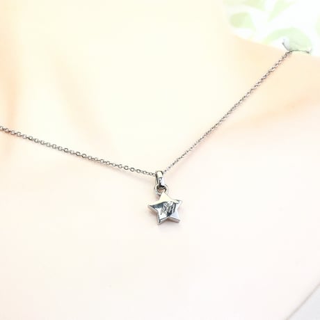 small ayh star Necklace(シルバー/小サイズ)