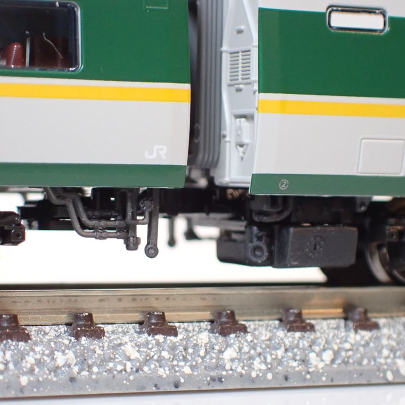 381系やくもリニューアル編成トイレタンク・車端床下機器パーツ