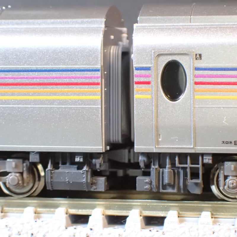 Kタイプ【塗装済み】 E26系カシオペア車端タンク・機器フル編成