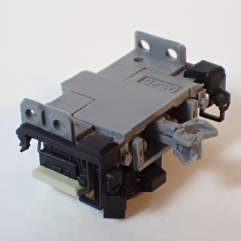 TNタイプ24系 夢空間トイレタンク車端機器・ドア下ステップ3両分/N