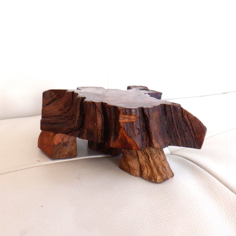 118 肥松製の花台 118 肥松製の花台