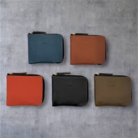 レザーＬ型ファスナーコインケース（ハンドメイド／コンパクト／薄型／裏地付／ギフト対応）