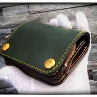 ☆お札を折らず収納可能☆収納力抜群◇トラッカーウォレット ショート