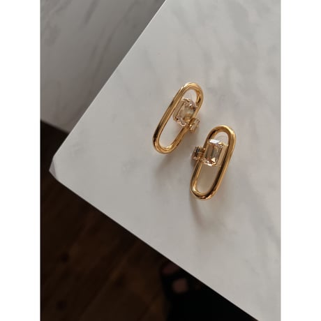 CREZUS Paris : CARA Pierced Earrings ( Beige / Gold )