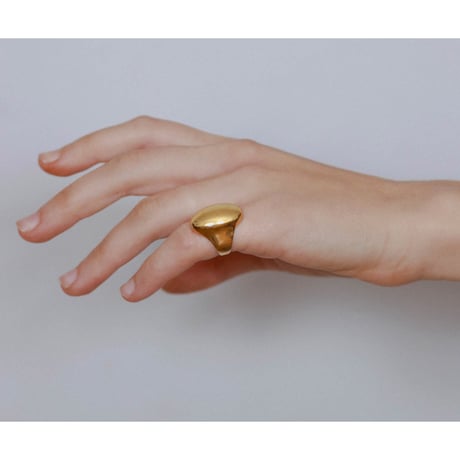 BEATRIZPALACIOS Madrid | DOME SIGNET RING