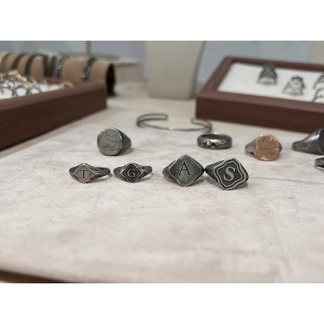 TO GARAL Madrid | “Eternal Night” Ring