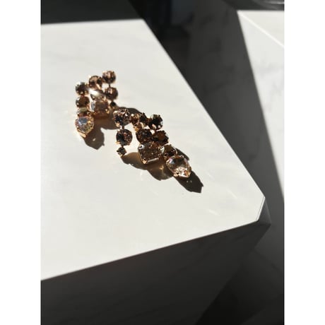CREZUS Paris：PALMS Pierced Earrings ( Beige / Gold )
