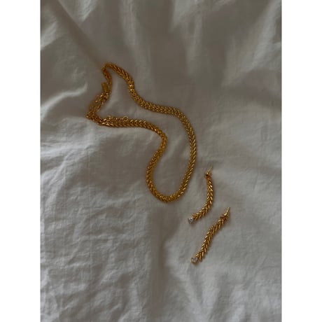 LYNYER London | NUBIA Y CHAIN Necklace